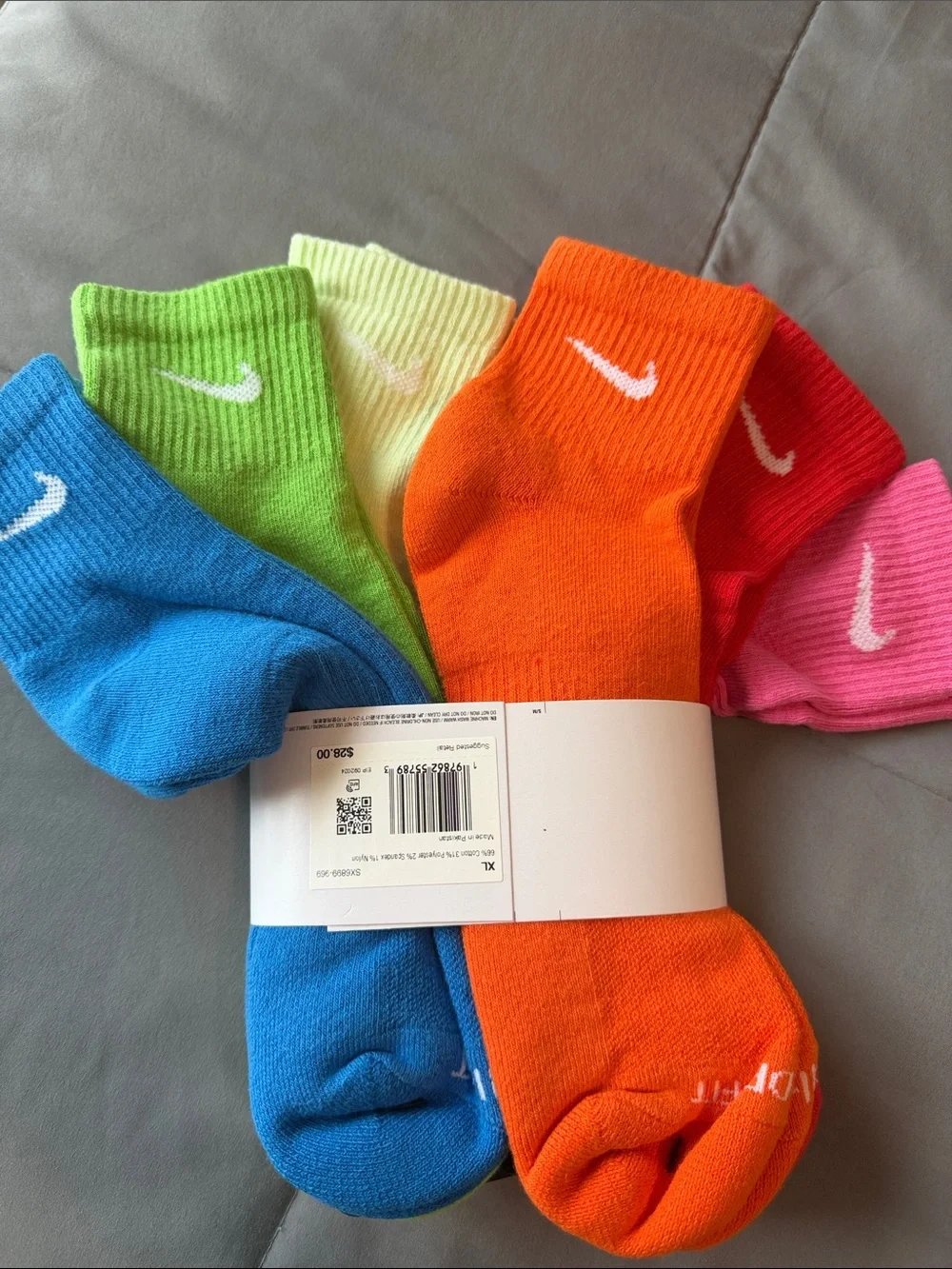New Nike Everyday Plus Cushion Crew Socks (6-Pack)